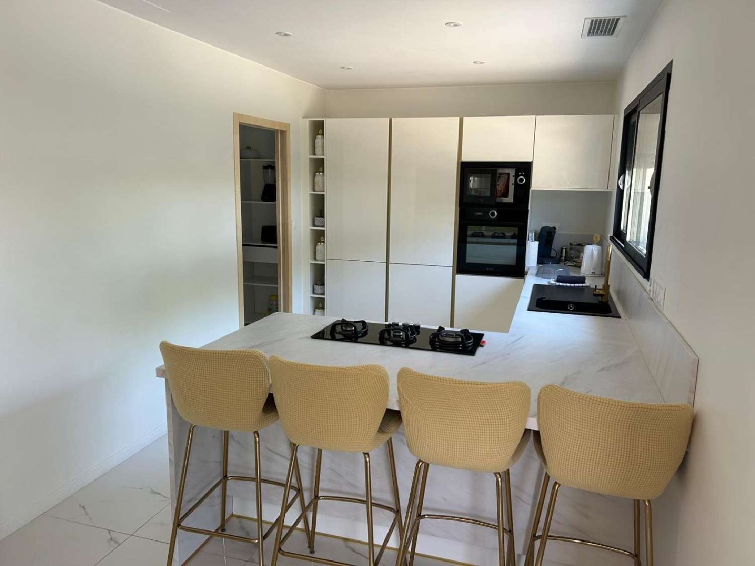  en venta casa Plaissan Hérault 4