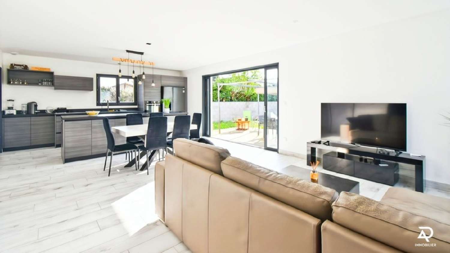  for sale house Pont-de-Chéruy Isère 2