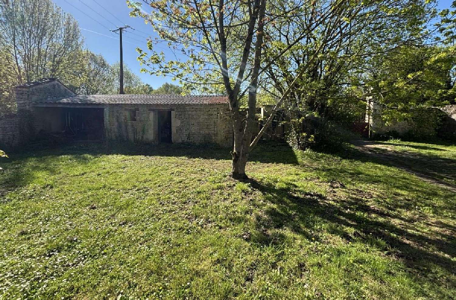  for sale house Priaires Deux-Sèvres 2