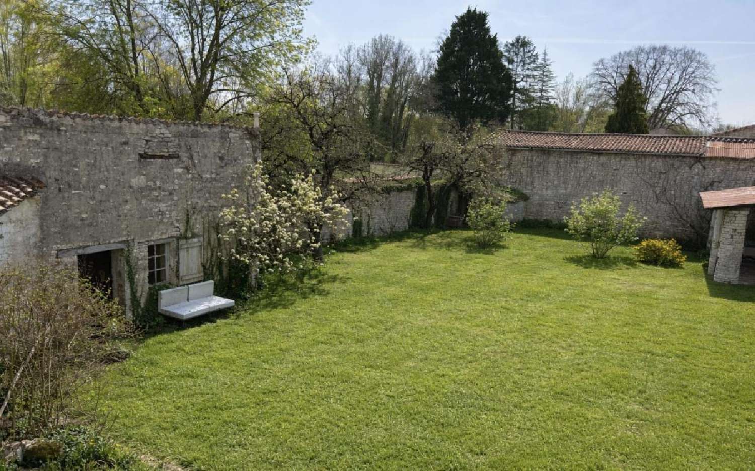 for sale house Prin-Deyrançon Deux-Sèvres 2