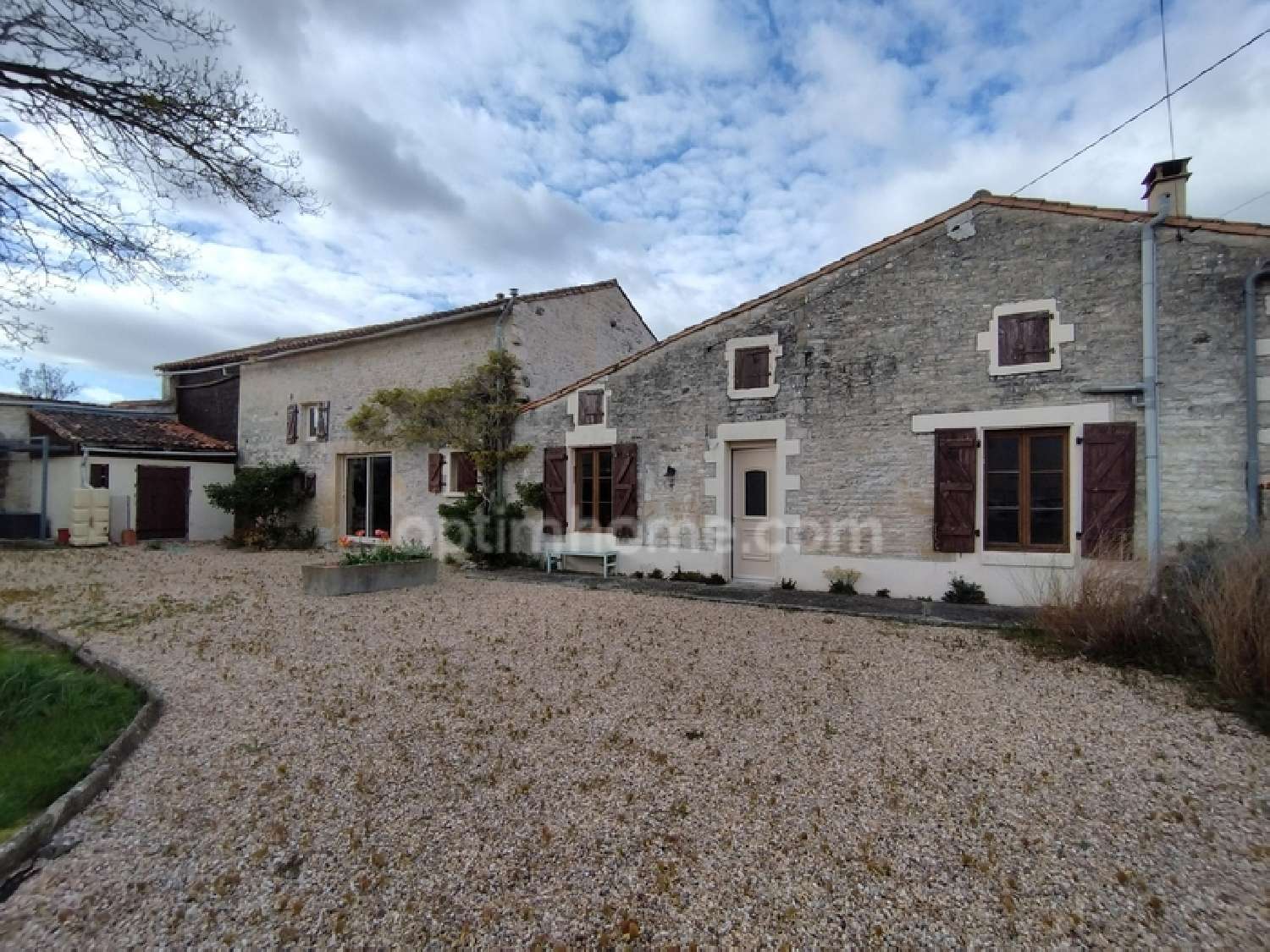  for sale house Ranville-Breuillaud Charente 5