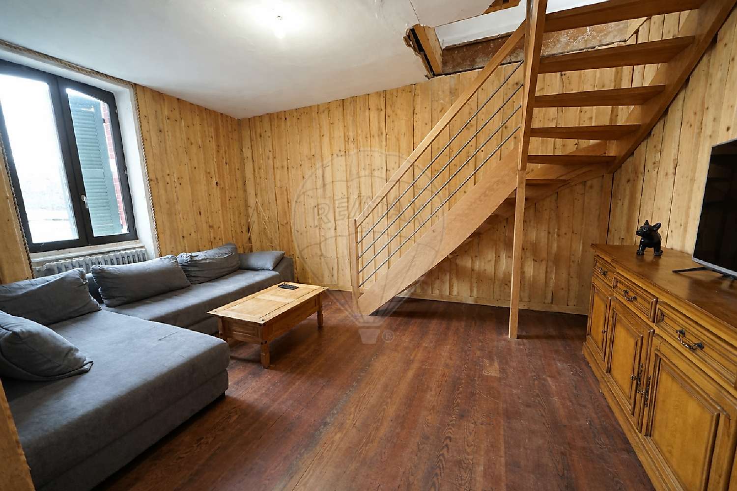  à vendre maison Regny Loire 5