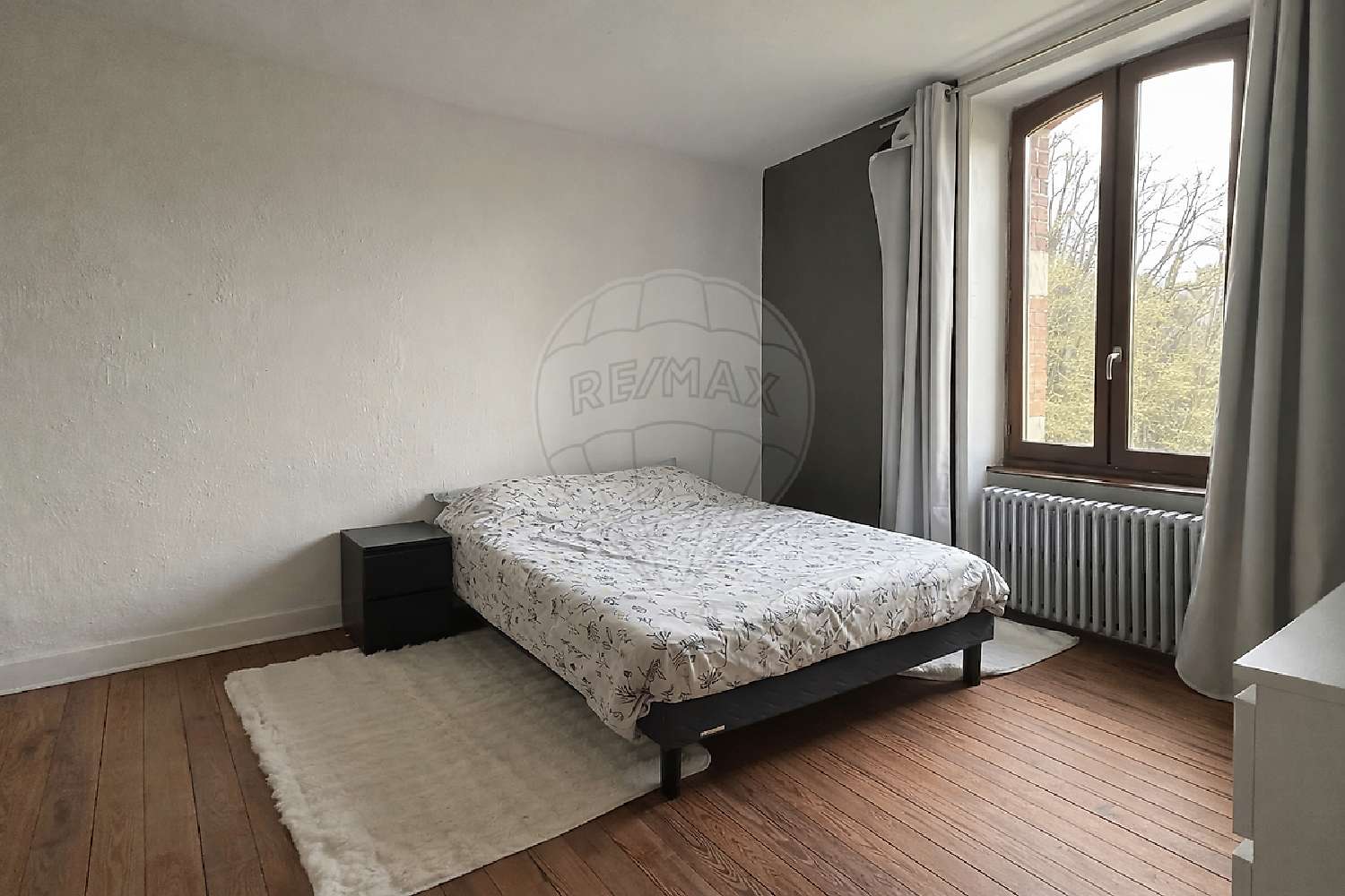  à vendre maison Regny Loire 7