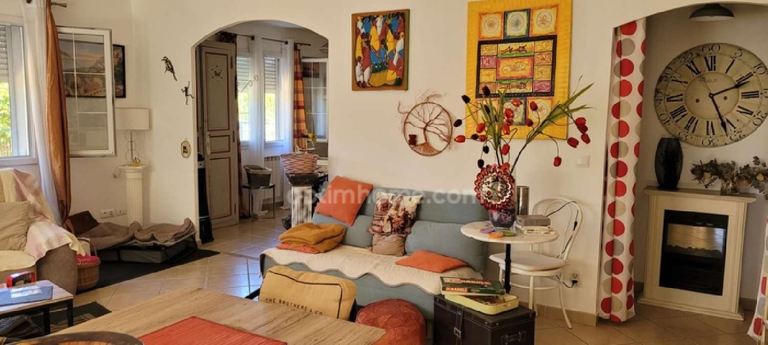  te koop huis Régusse Var 2