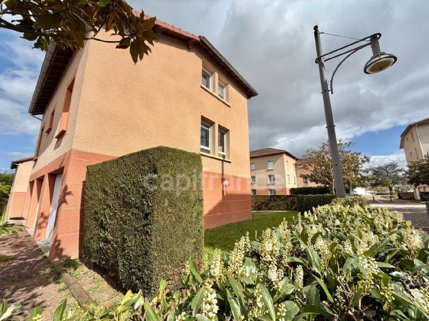  te koop huis Riorges Loire 2