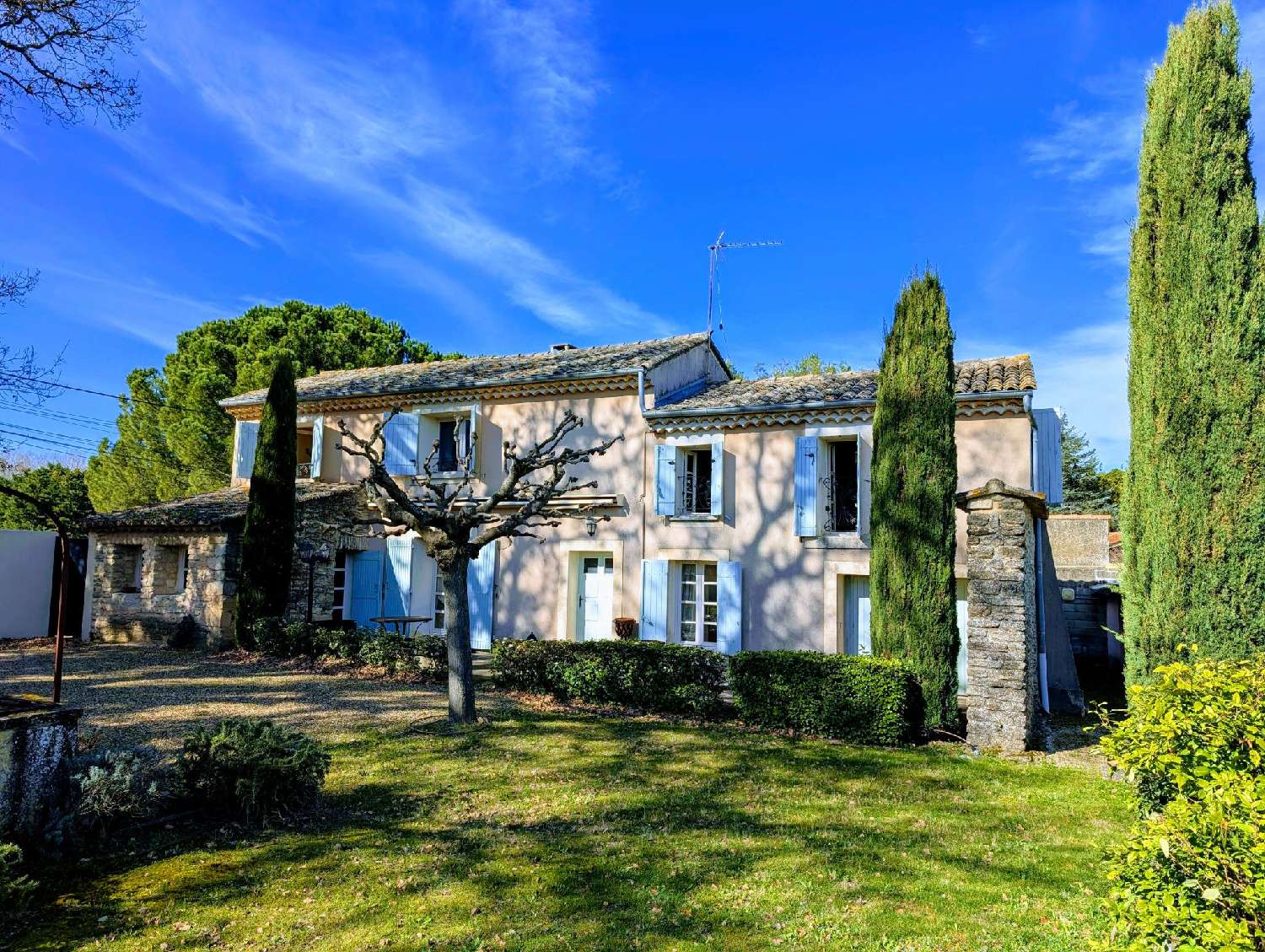  te koop huis Robion Vaucluse 1