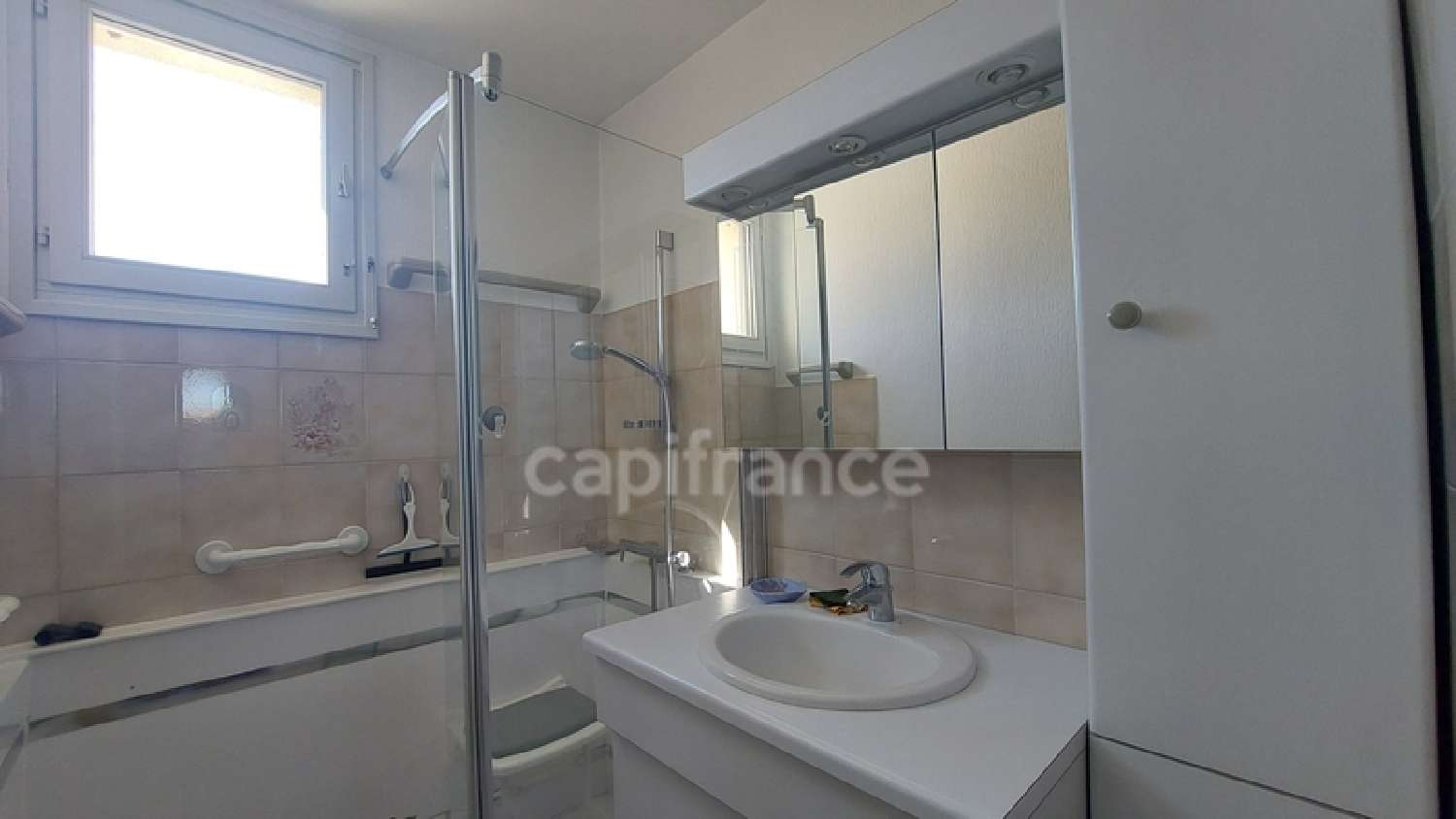  te koop huis Rognonas Bouches-du-Rhône 4