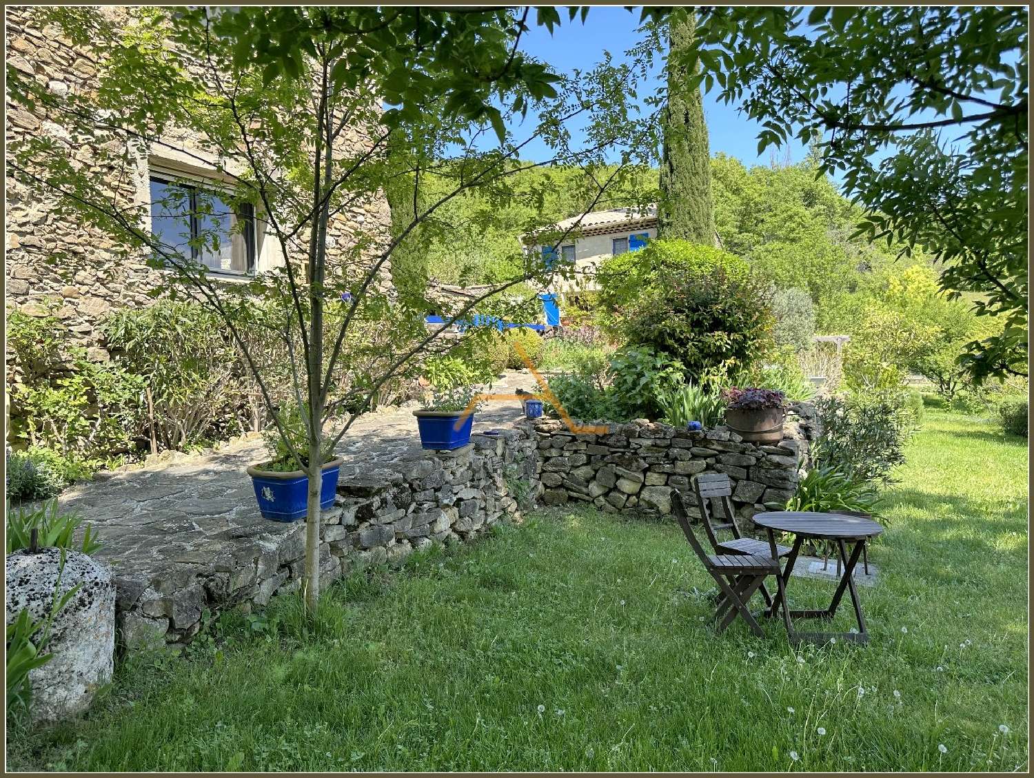  te koop huis Roynac Drôme 1