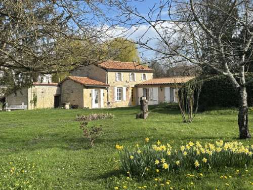 Ruffec Charente house foto 7302179