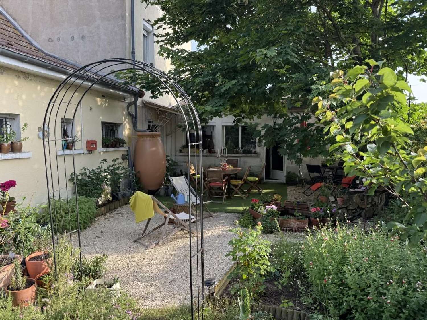  te koop huis Saint-Amand-Montrond Cher 2