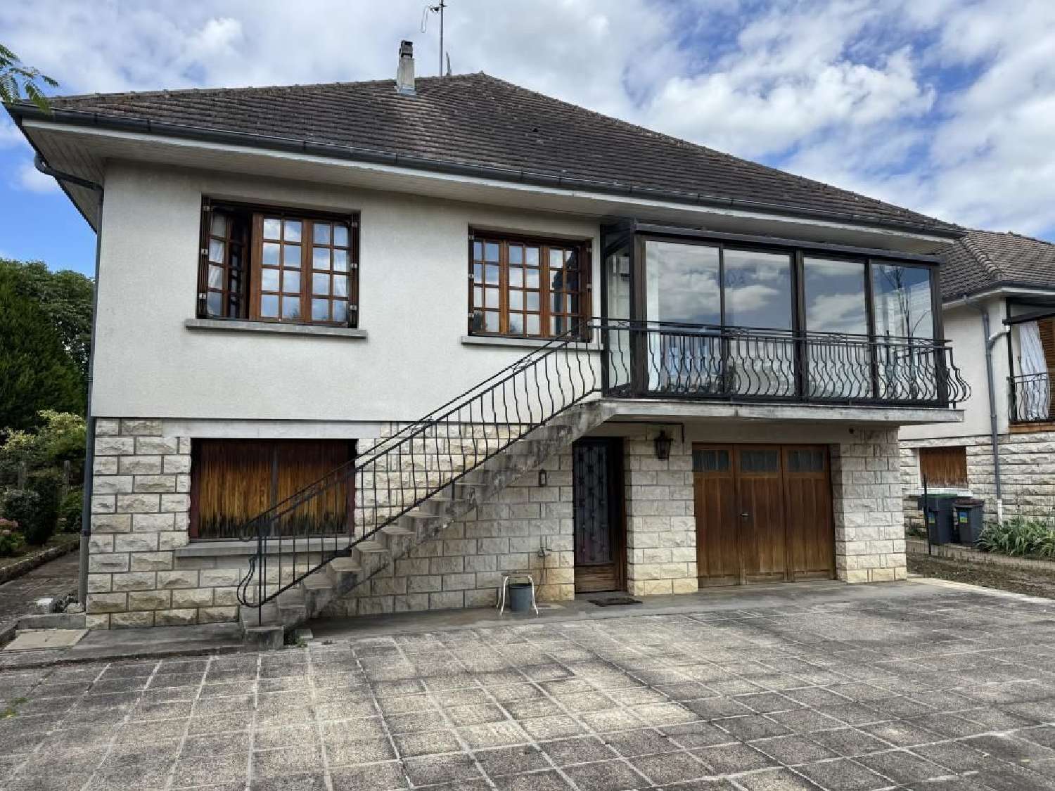  for sale house Saint-Amand-Montrond Cher 3