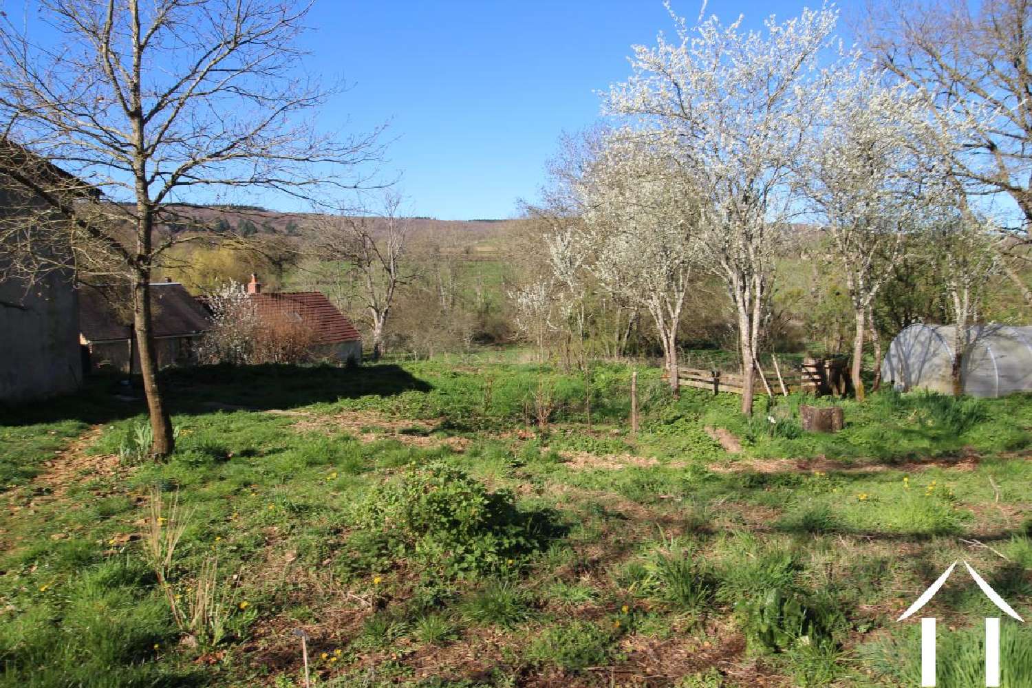  à vendre maison Saint-Bénin-des-Bois Nièvre 6