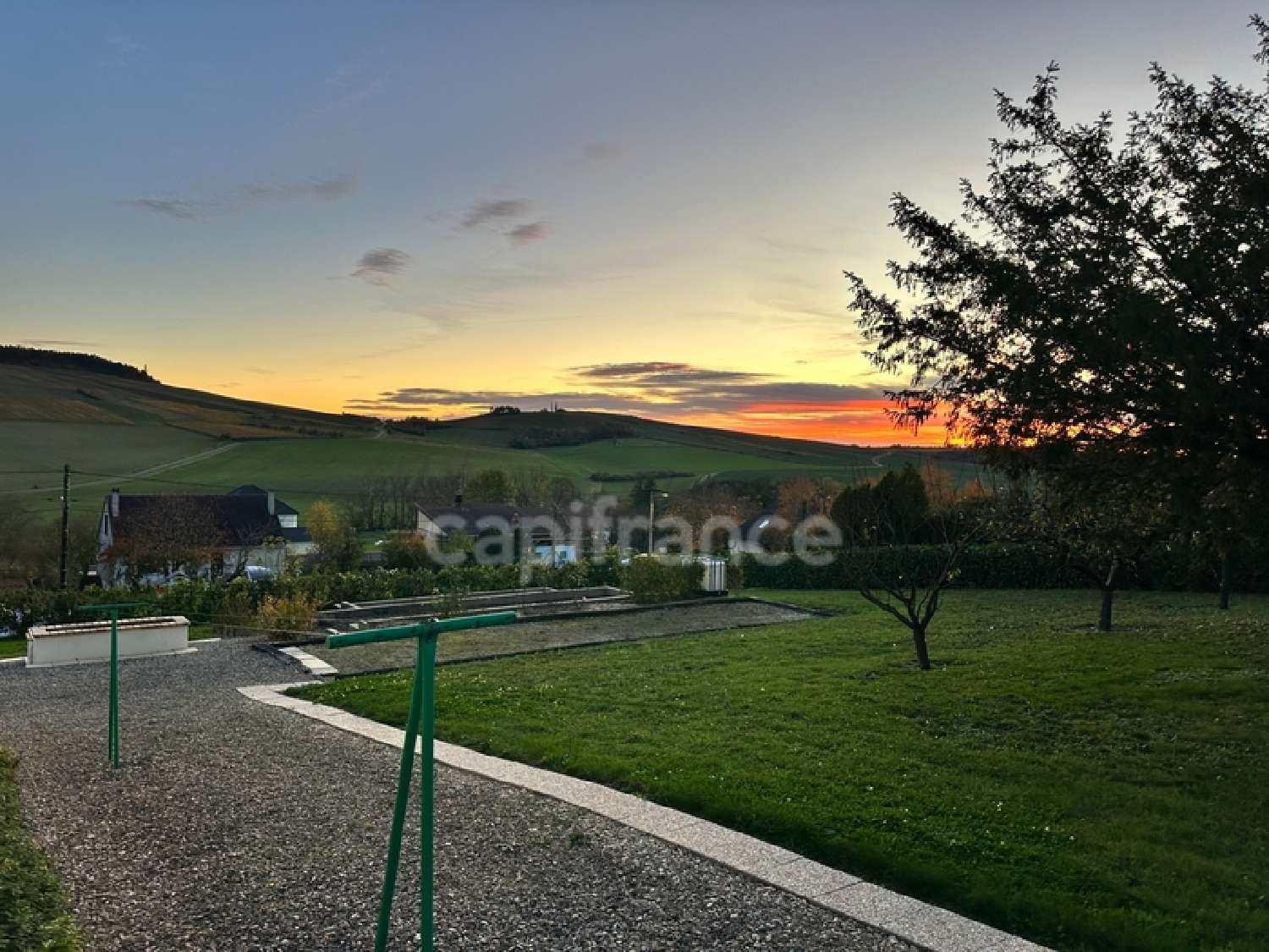  for sale house Saint-Bris-le-Vineux Yonne 2