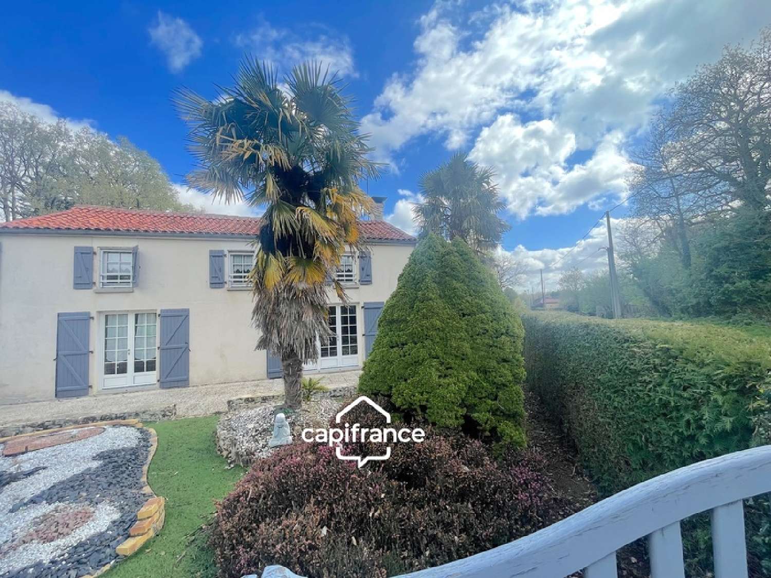  te koop huis Saint-Cyr-des-Gâts Vendée 1