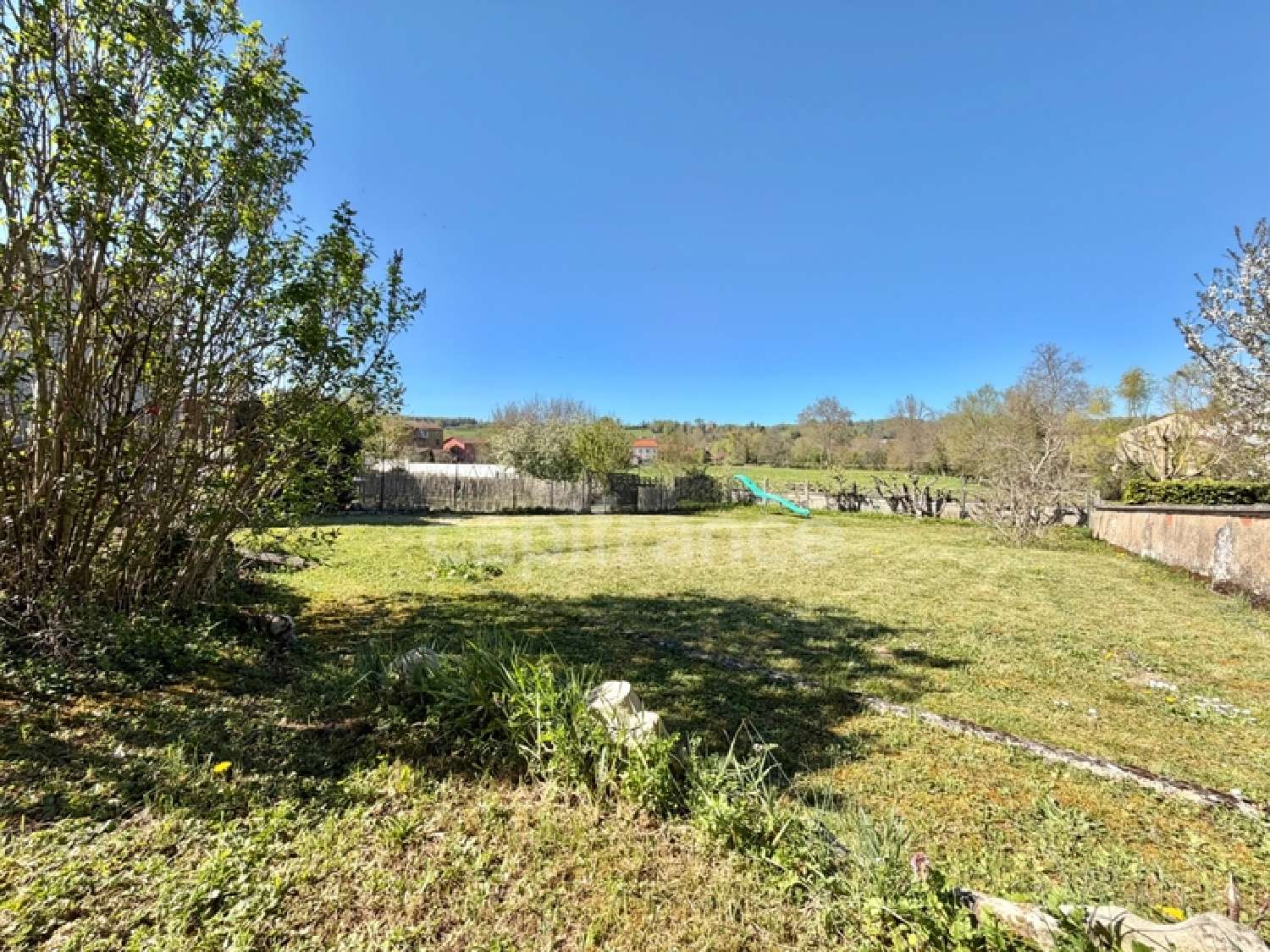  te koop huis Saint-Denis-de-Cabanne Loire 4