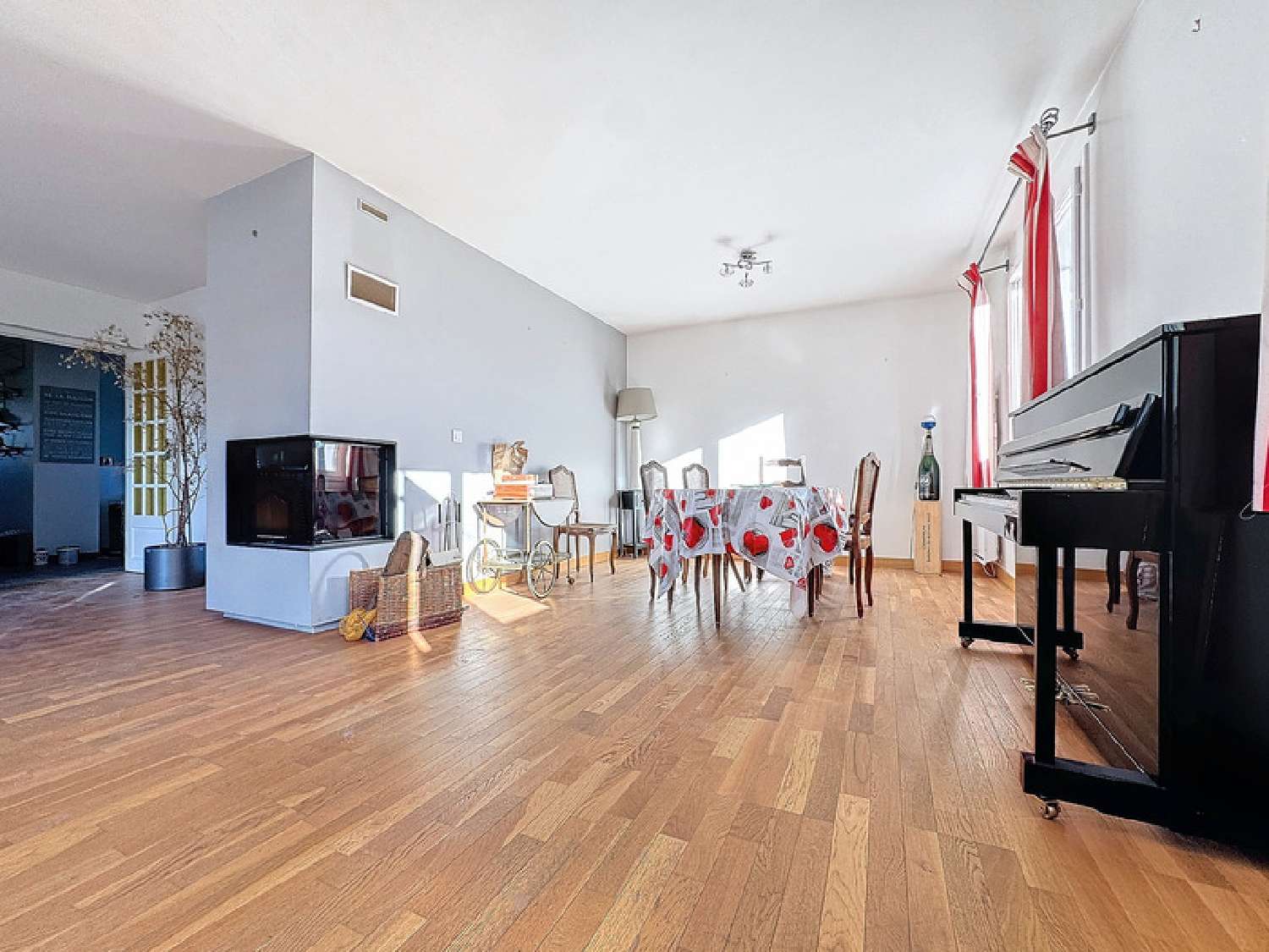  for sale house Saint-Genis-Pouilly Ain 2