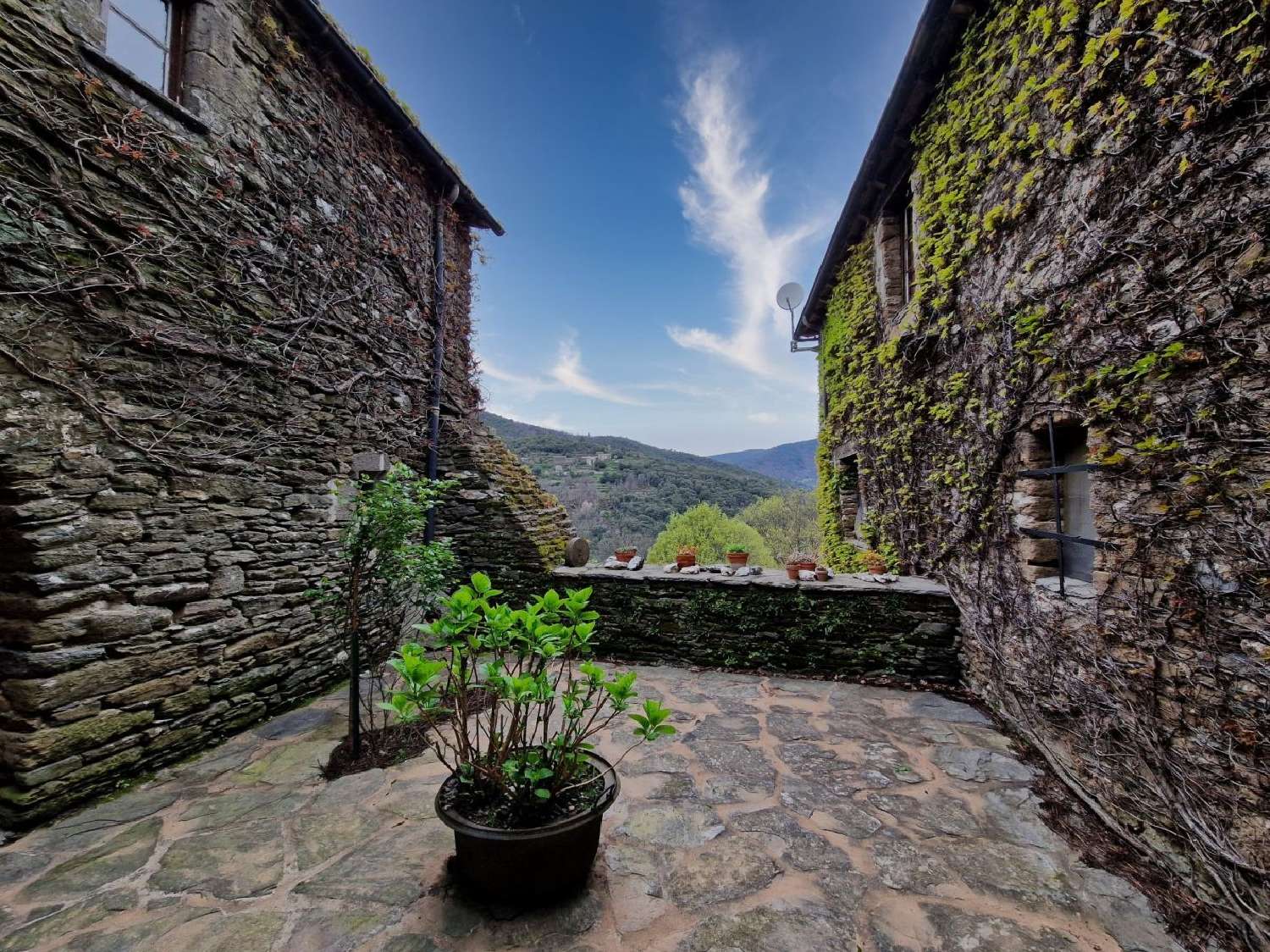  te koop huis Saint-Germain-de-Calberte Lozère 1