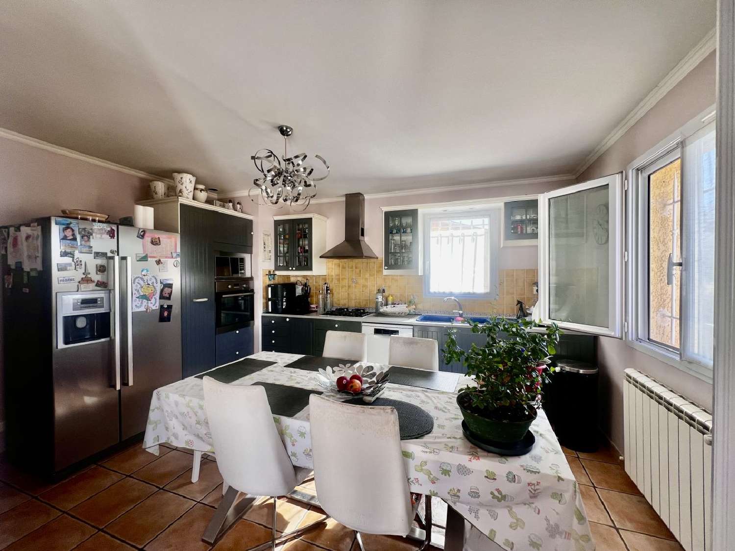  for sale house Saint-Gilles Gard 5