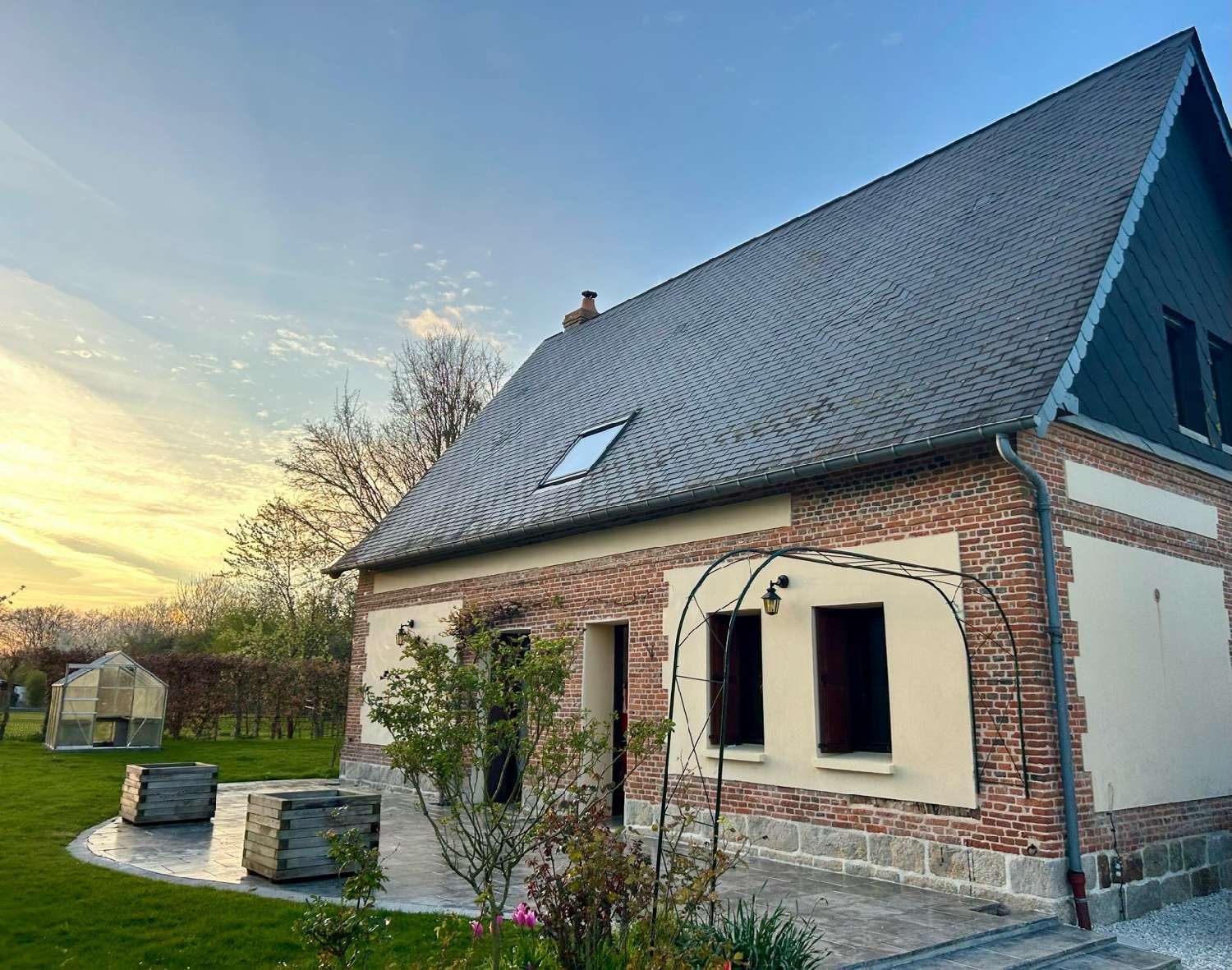  for sale house Saint-Hellier Seine-Maritime 1