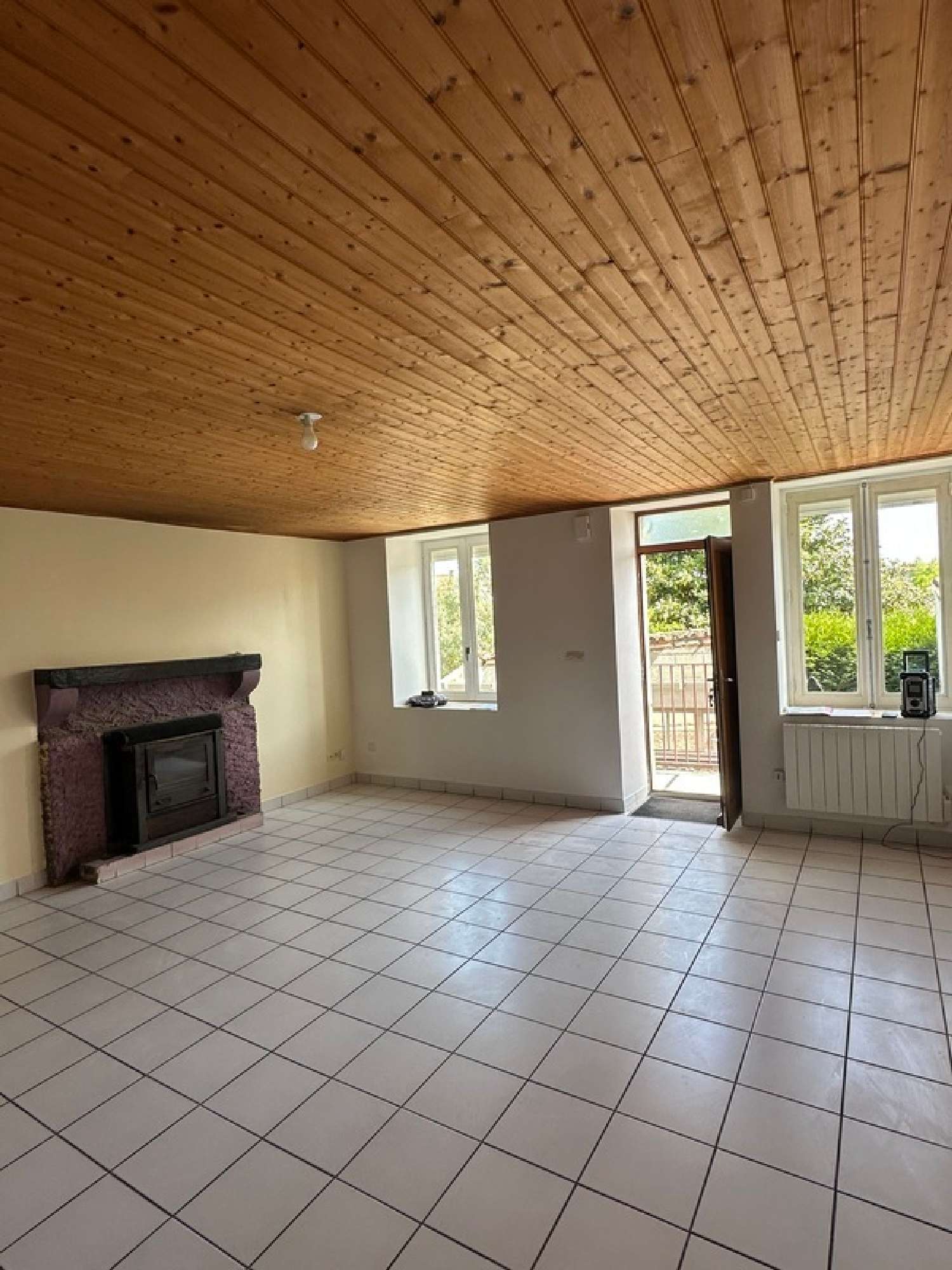  for sale house Saint-Laurent-sur-Sèvre Vendée 2