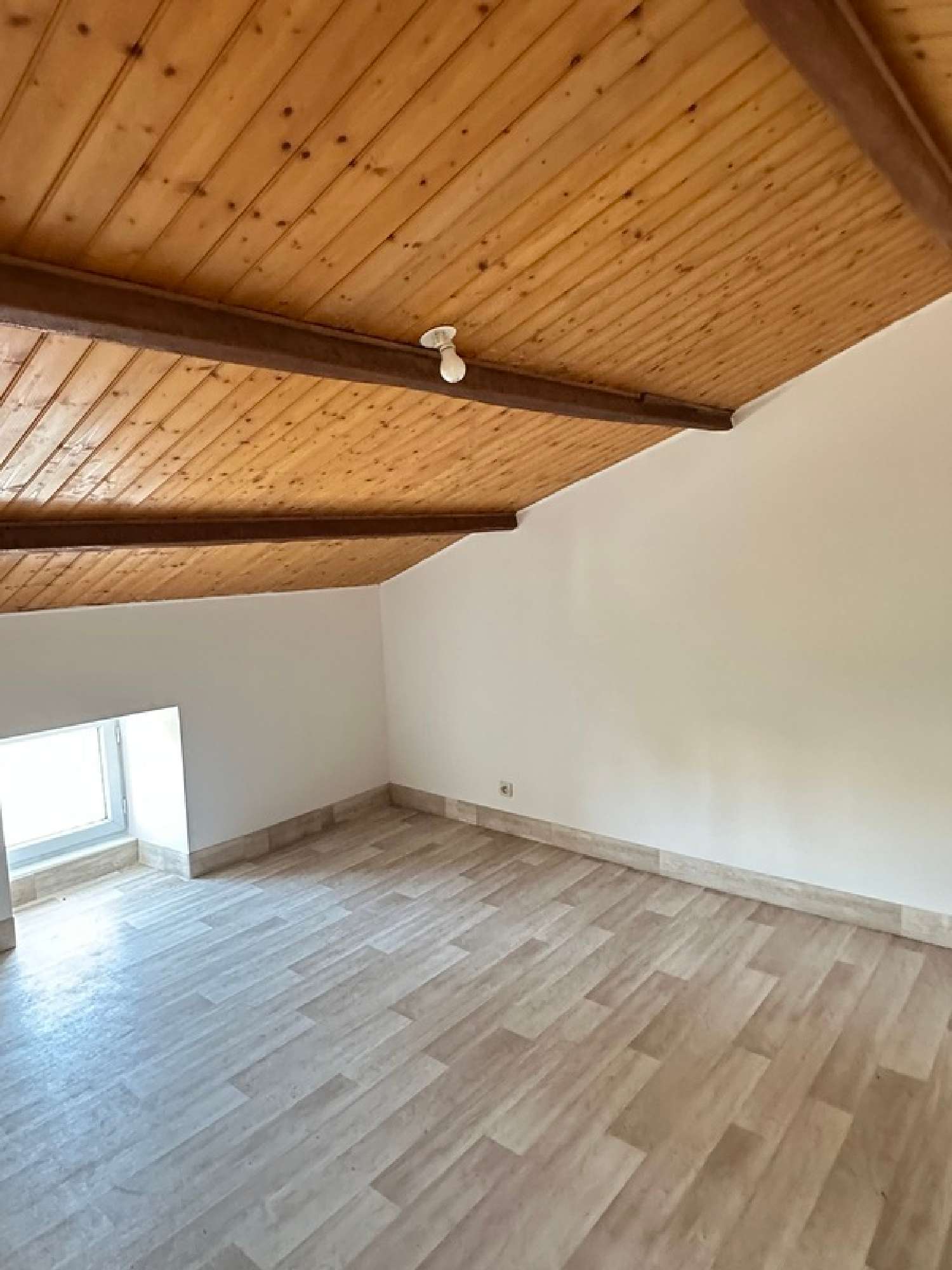  for sale house Saint-Laurent-sur-Sèvre Vendée 4