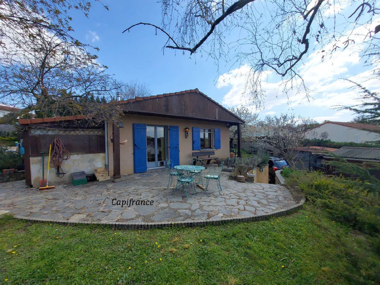  te koop huis Saint-Martin-la-Plaine Loire 1