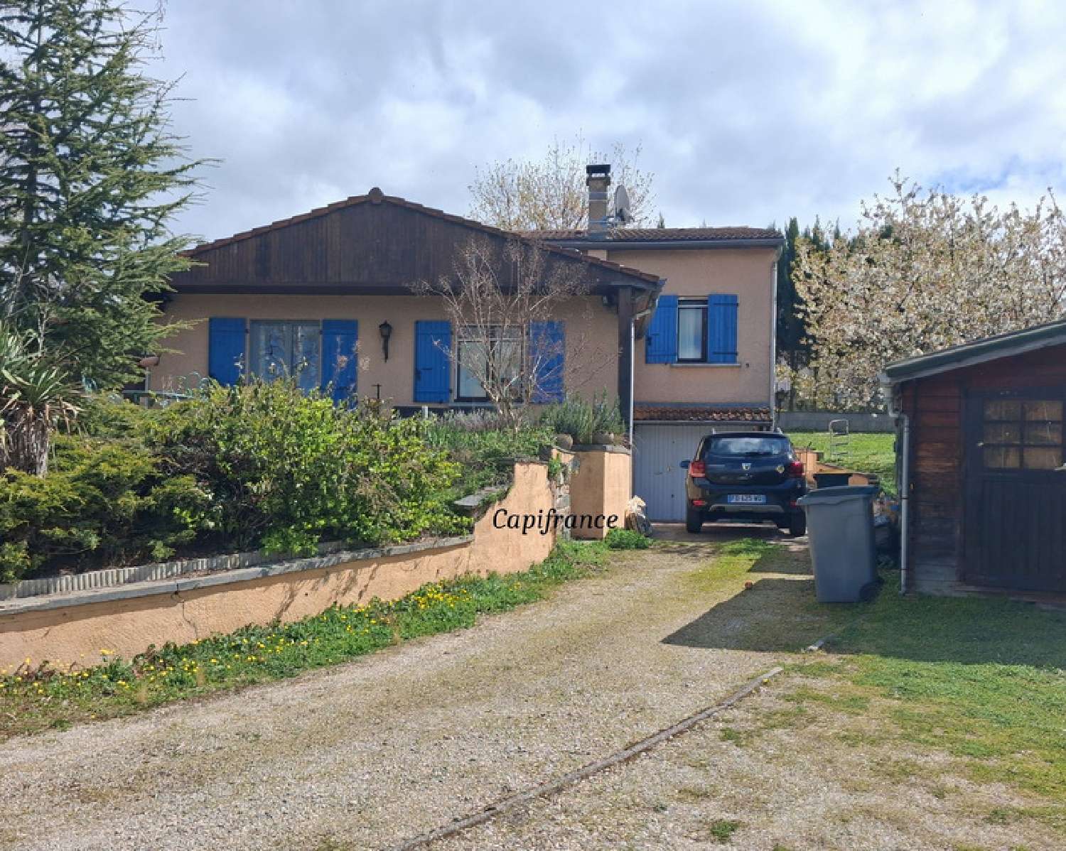 te koop huis Saint-Martin-la-Plaine Loire 2