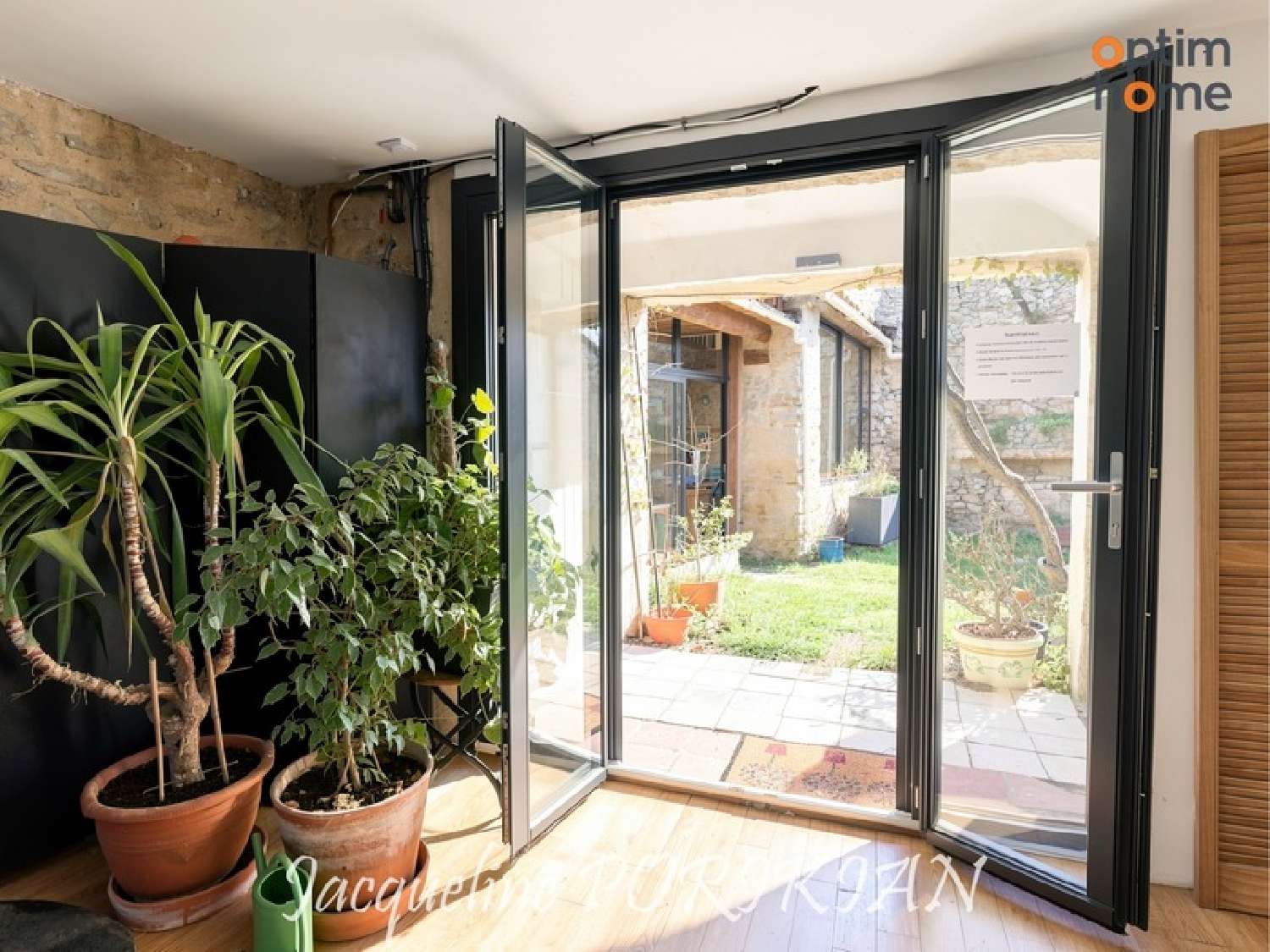 for sale house Saint-Martin-de-la-Brasque Vaucluse 4