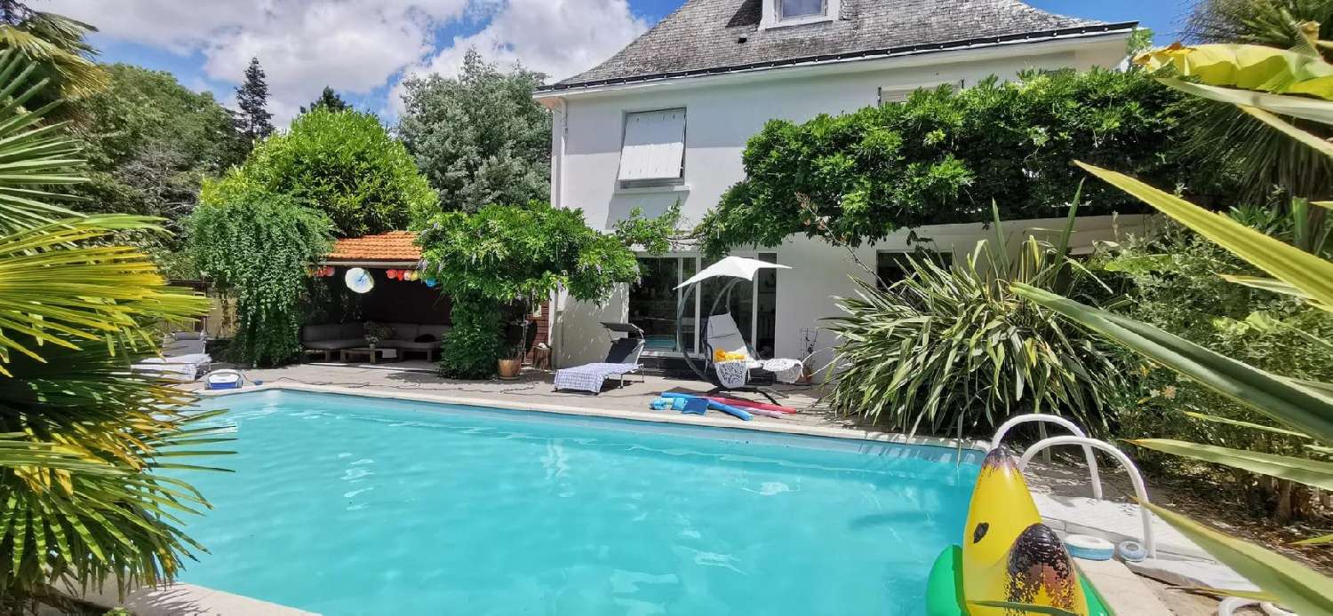  te koop huis Saint-Nicolas-de-Redon Loire-Atlantique 1