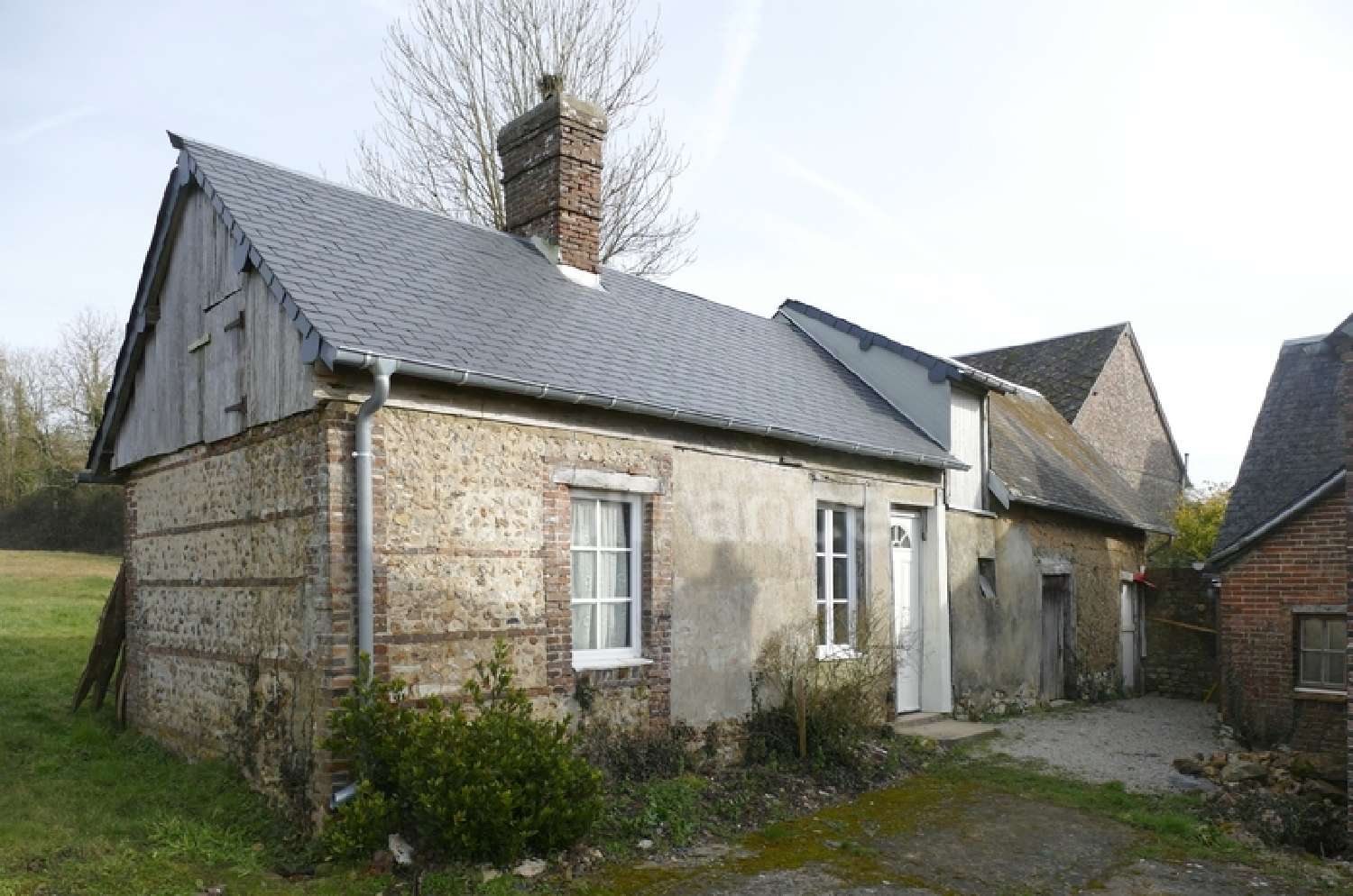 te koop huis Saint-Pierre-des-Loges Orne 2