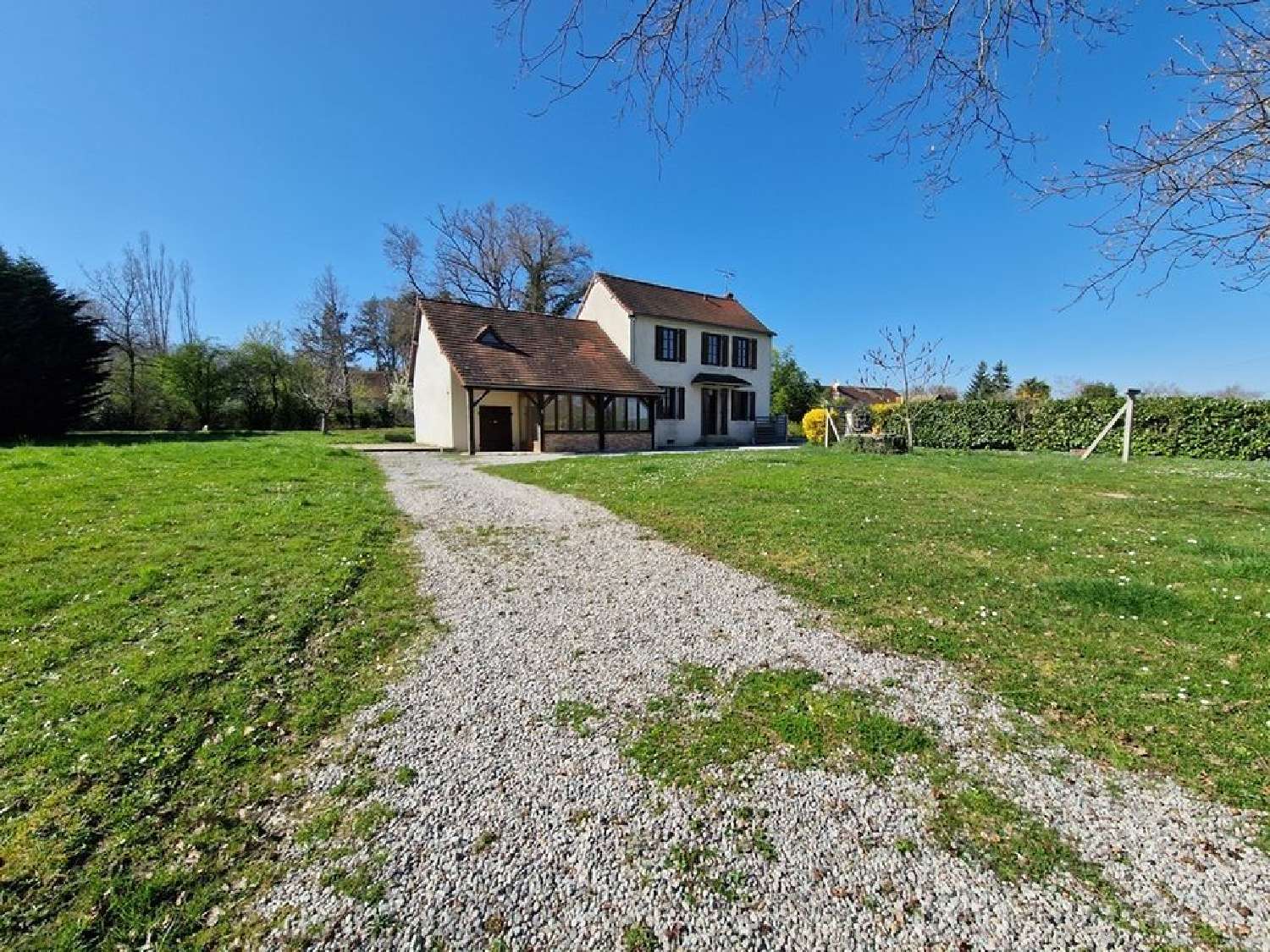  te koop huis Saint-Pourçain-sur-Sioule Allier 1