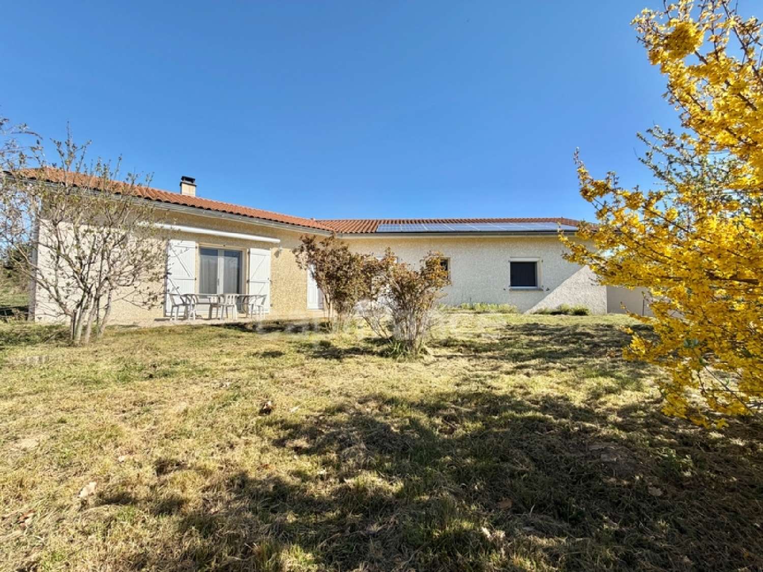  te koop huis Saint-Priest-la-Vêtre Loire 2