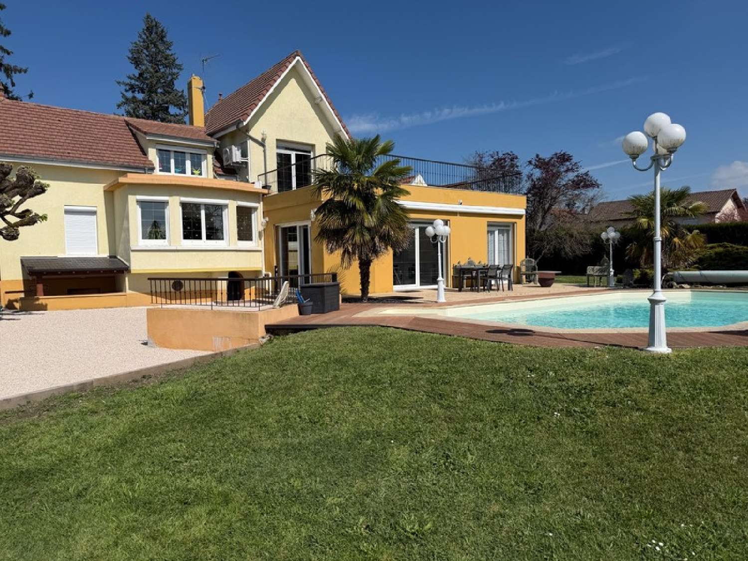  for sale house Saint-Vallier Saône-et-Loire 1