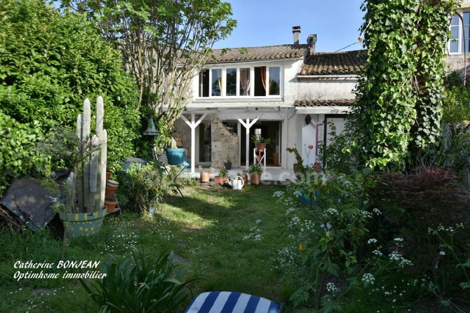 à vendre maison Saint-Yzans-de-Médoc Gironde 2