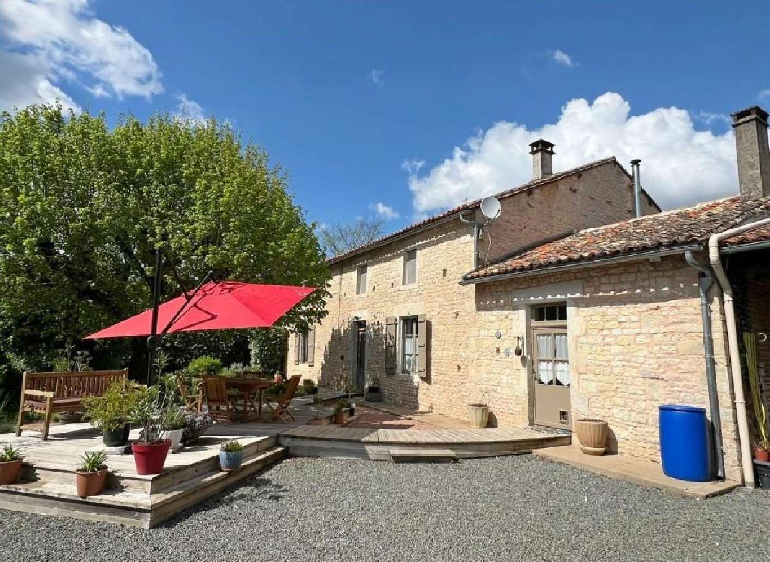  à vendre maison Sauzé-Vaussais Deux-Sèvres 1