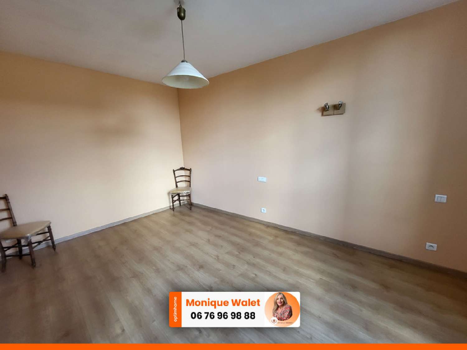  te koop huis Sénas Bouches-du-Rhône 5