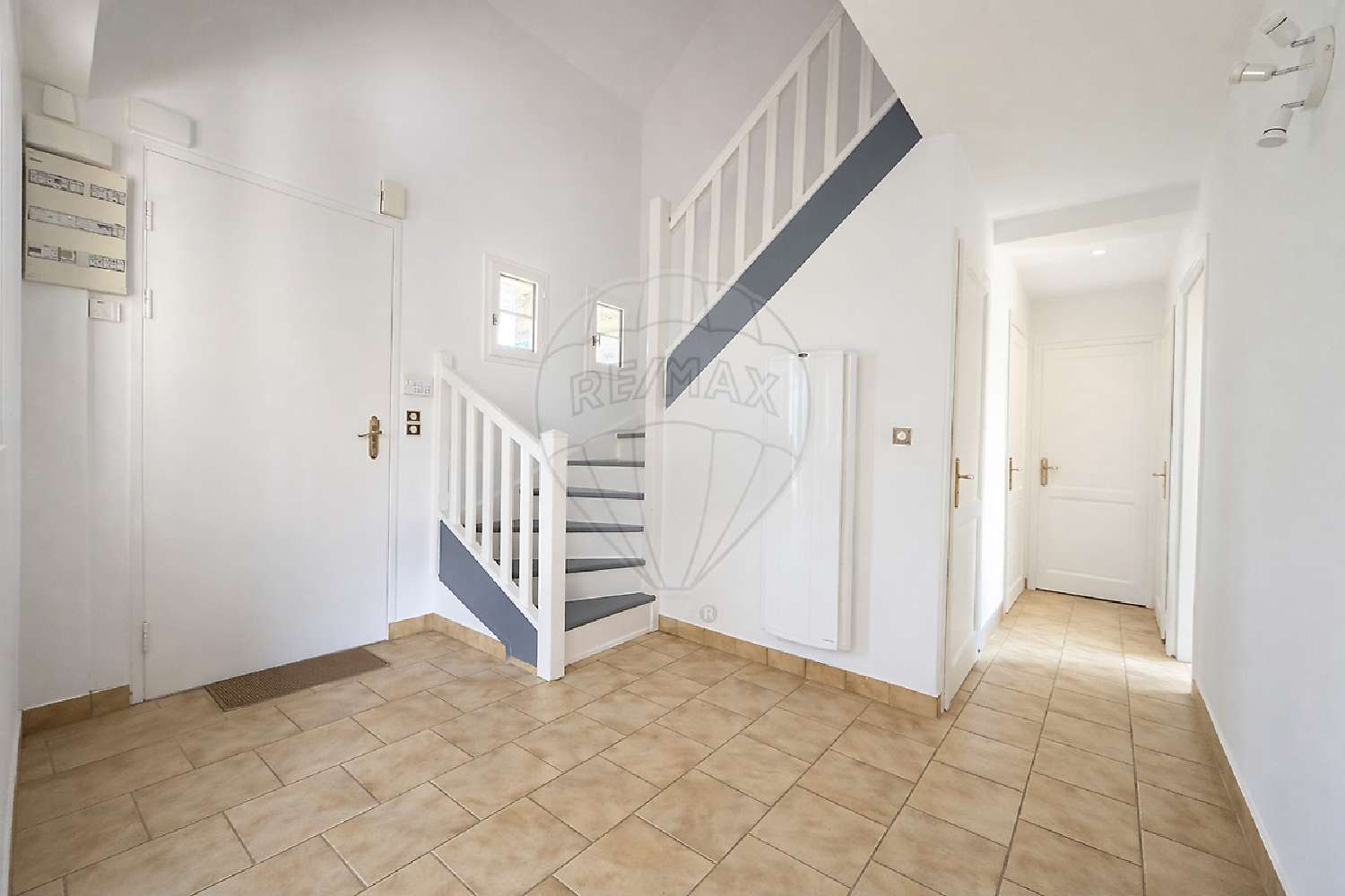  for sale house Senlis Oise 6