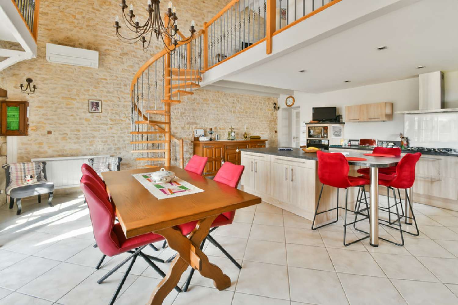  te koop huis Tonnay-Boutonne Charente-Maritime 2