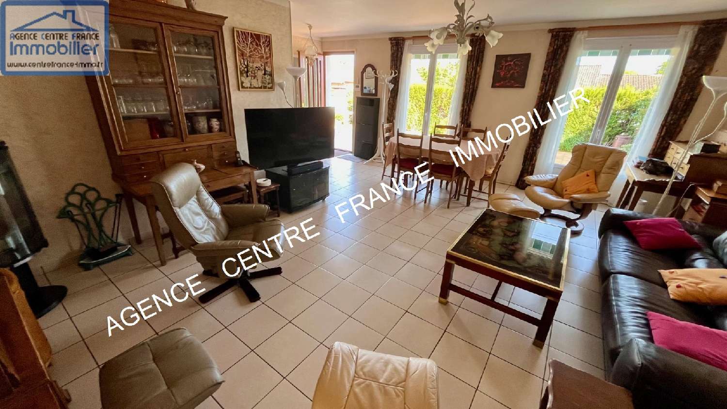  te koop huis Trouy Cher 2