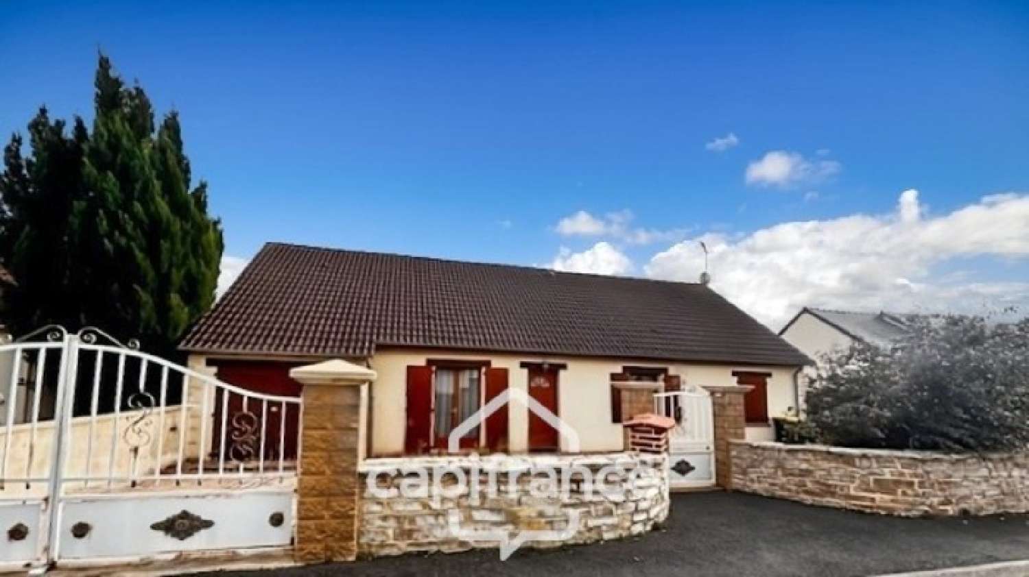  te koop huis Trouy Cher 3