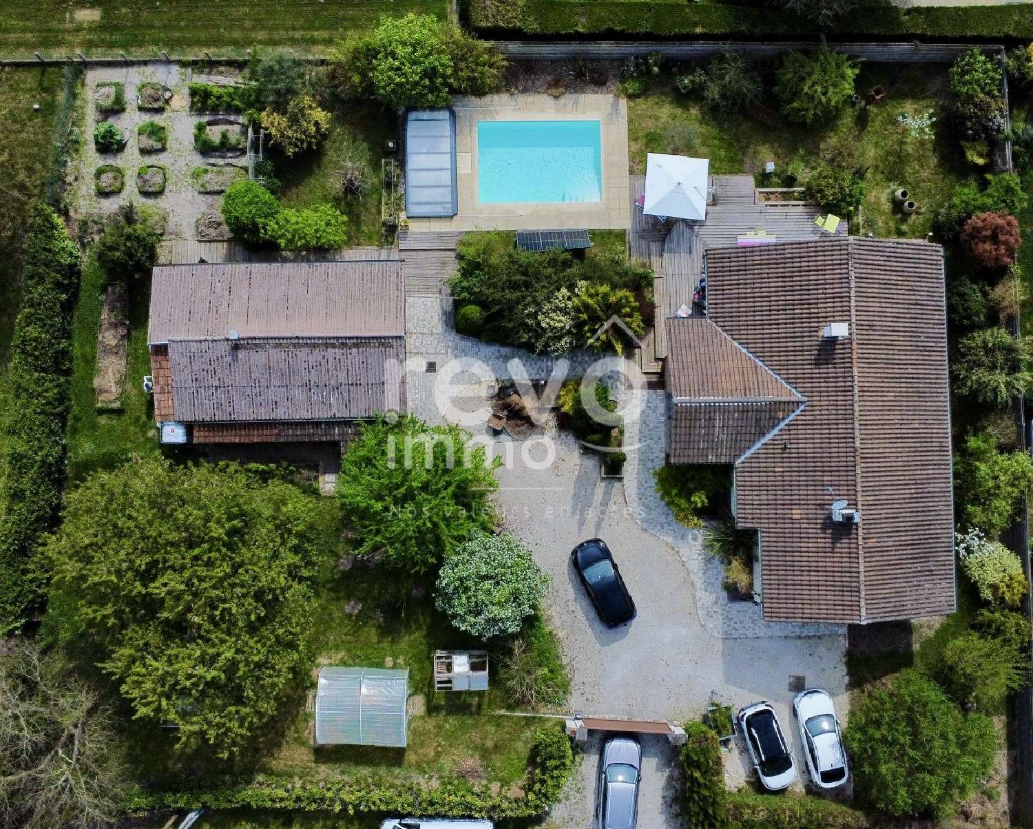  à vendre maison Villars-les-Dombes Ain 1