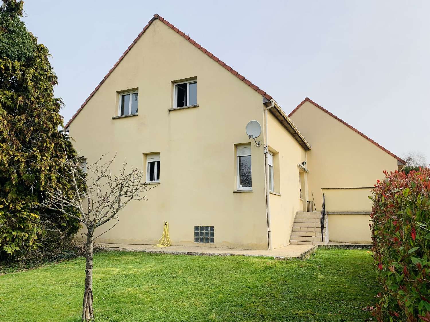  te koop huis Villebougis Yonne 1