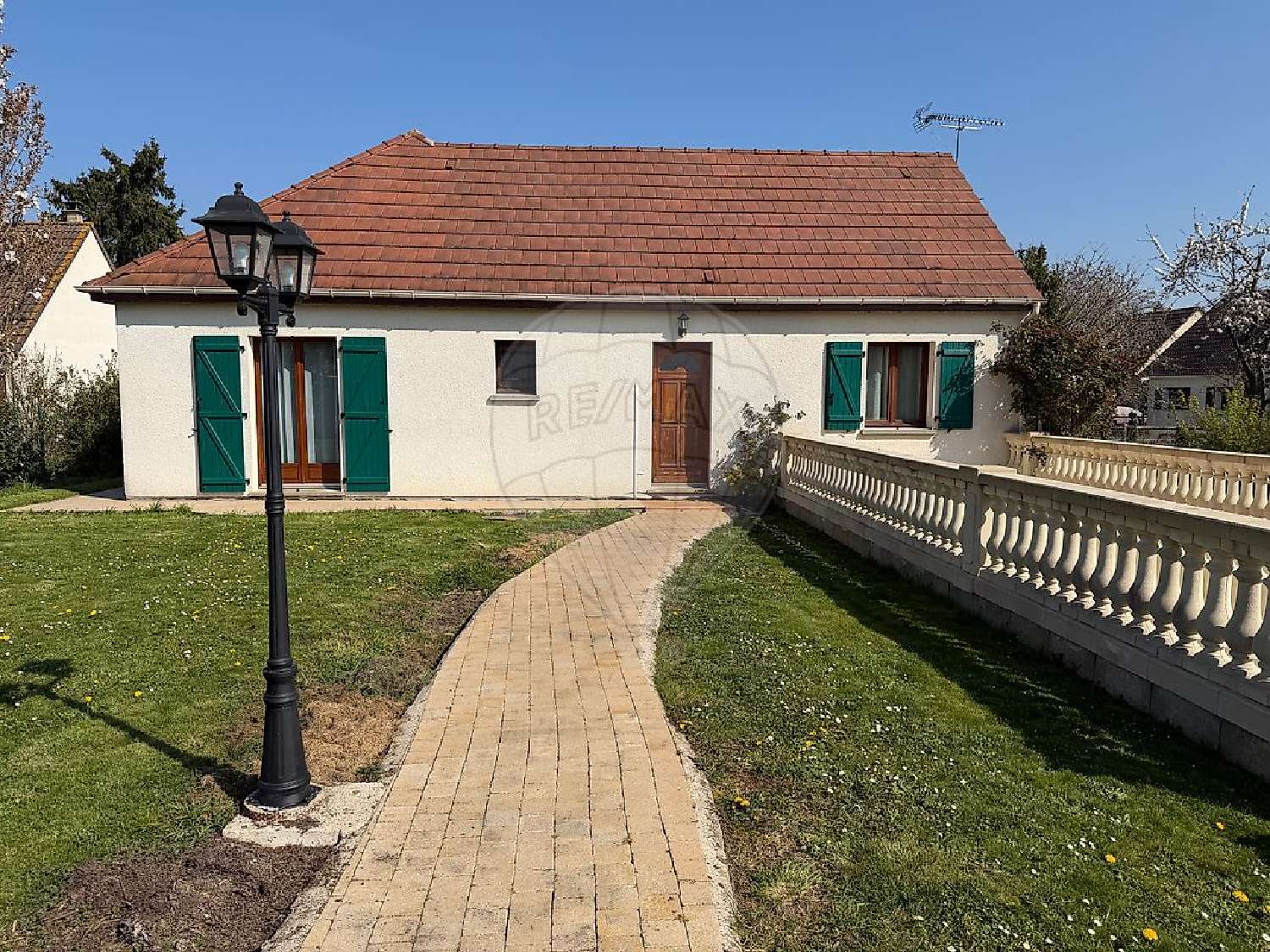 te koop huis Villeneuve-la-Guyard Yonne 1