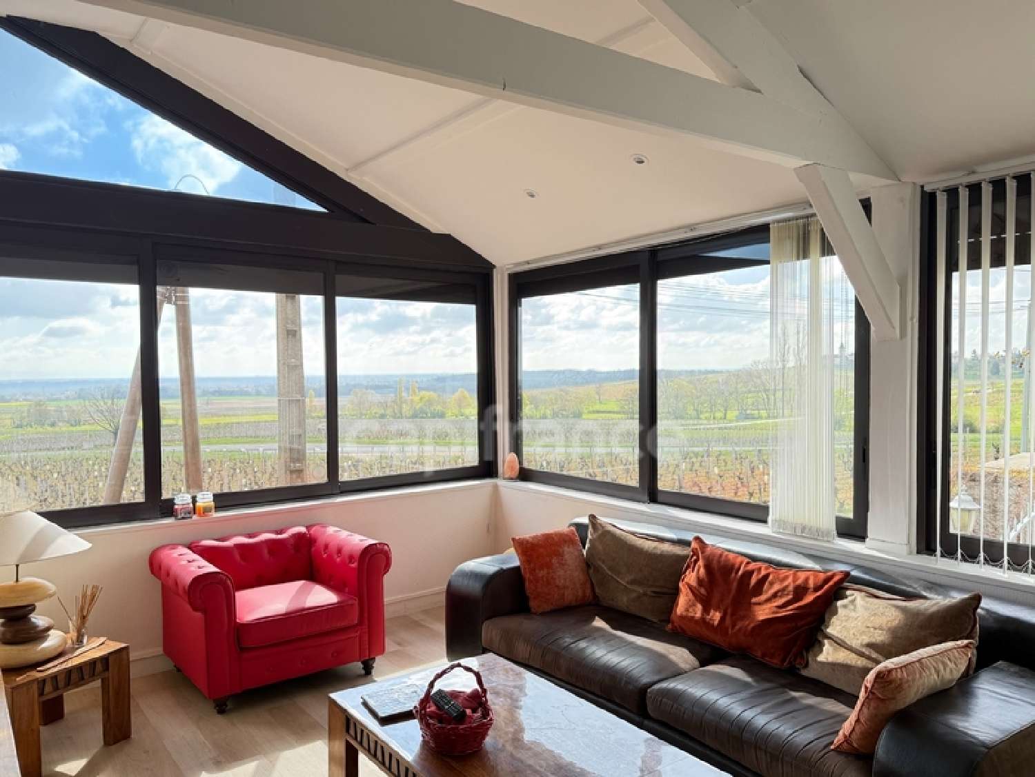 à vendre maison Viré Saône-et-Loire 3