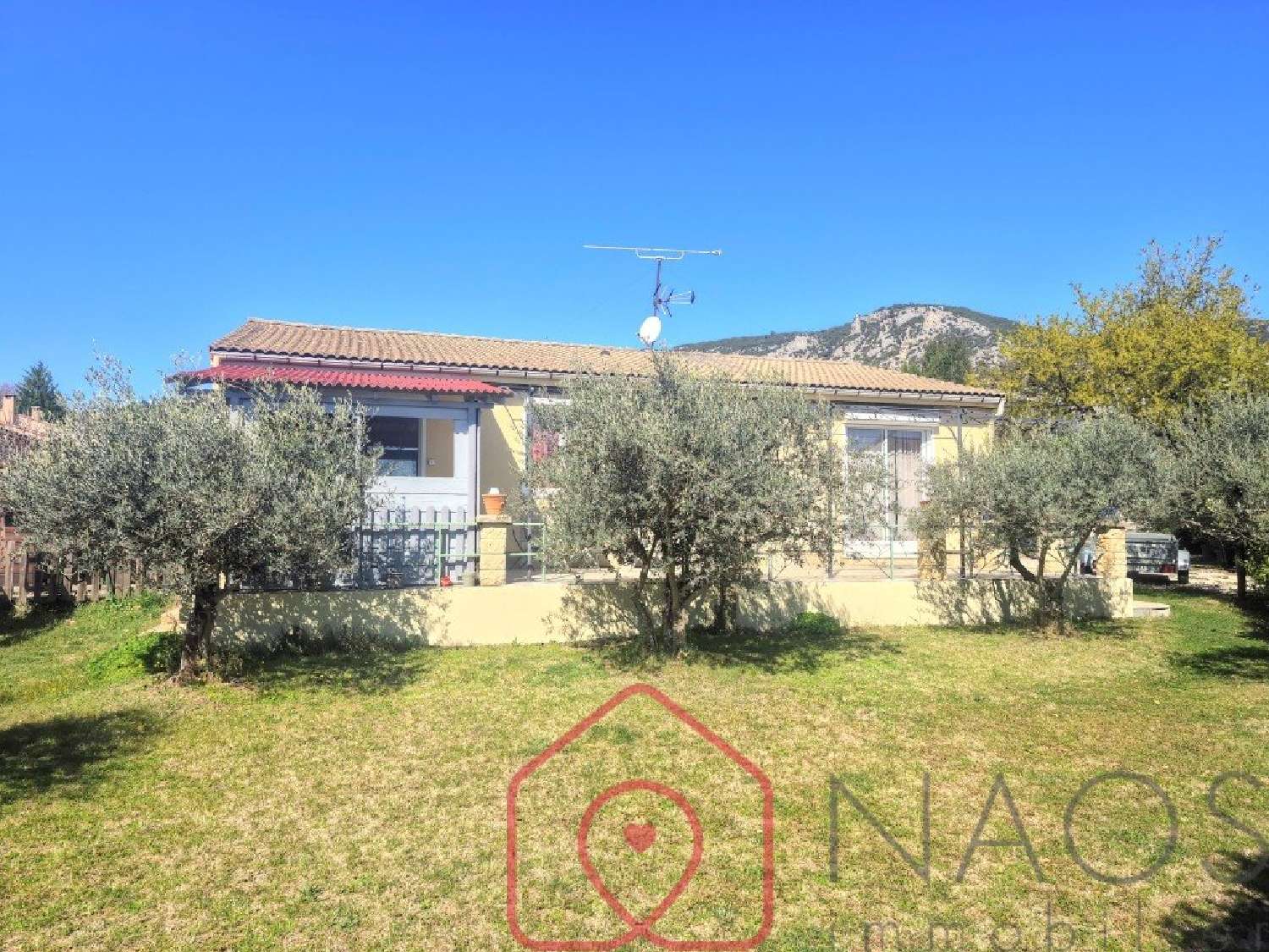 for sale house Volx Alpes-de-Haute-Provence 1