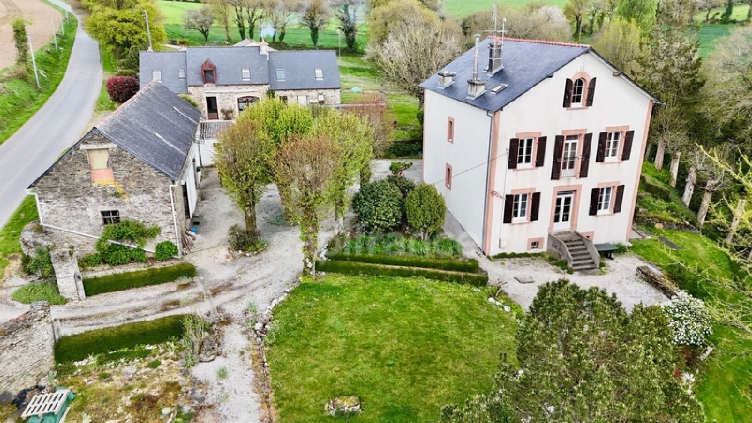  te koop herenhuis Cléden-Poher Finistère 3