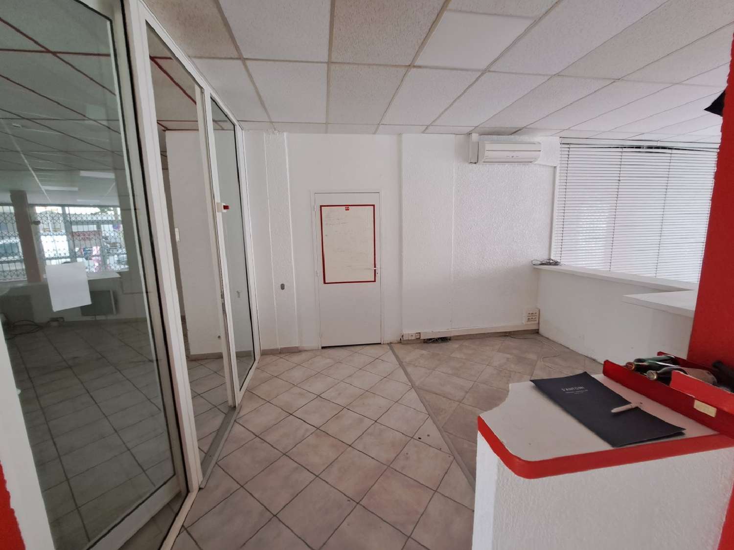  à vendre bureau Agde Hérault 7