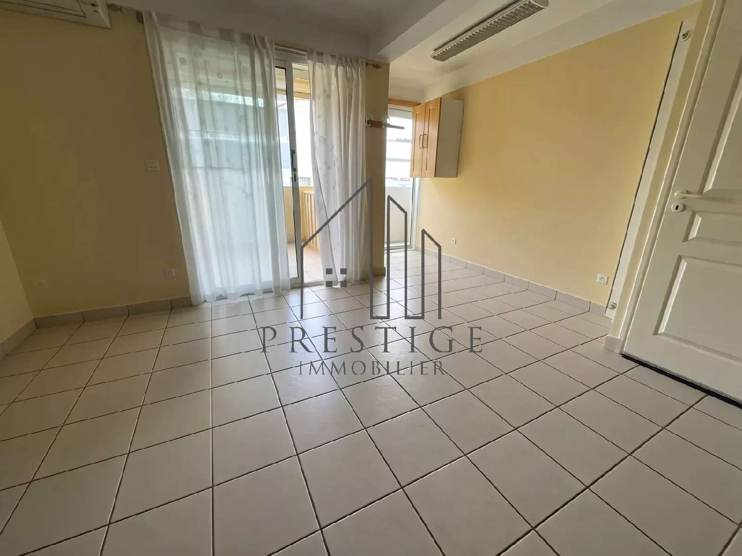  te koop kantoor Aubagne Bouches-du-Rhône 3