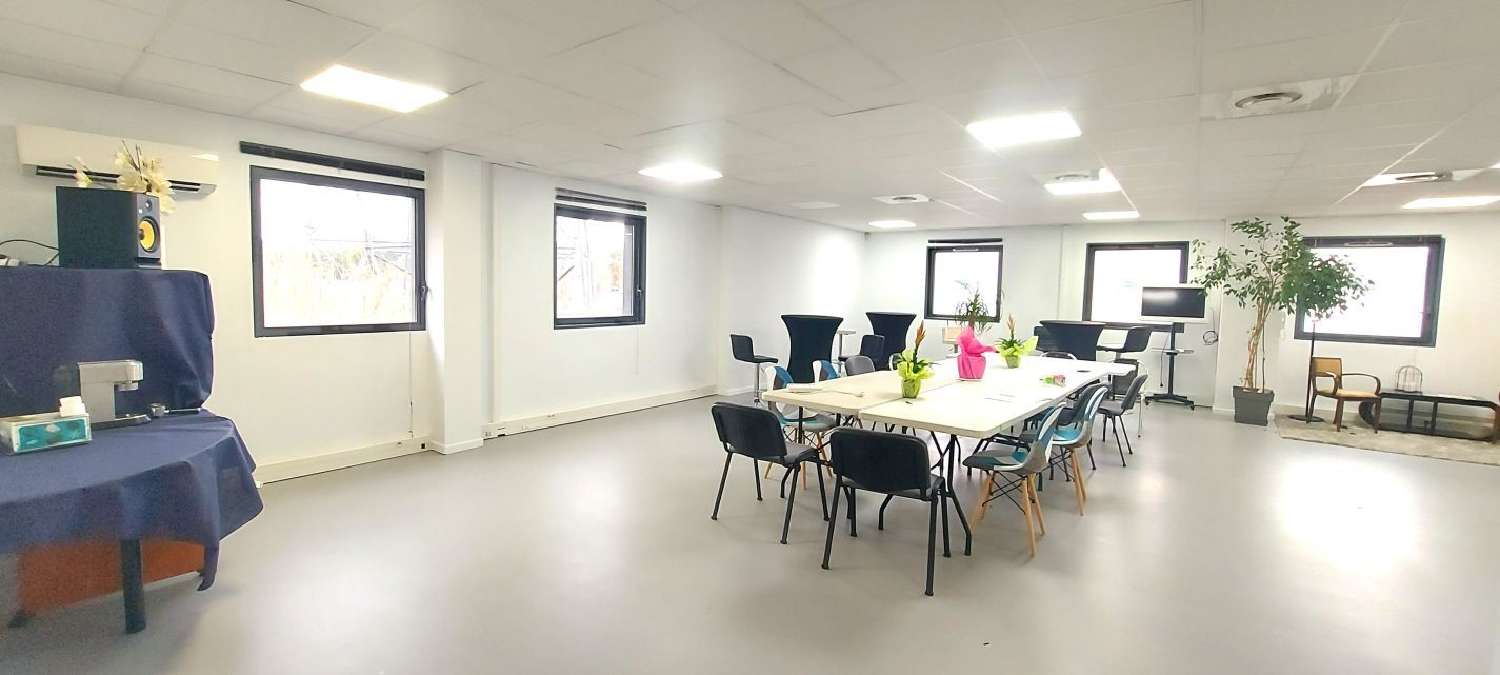  à vendre bureau Fontvieille Bouches-du-Rhône 1