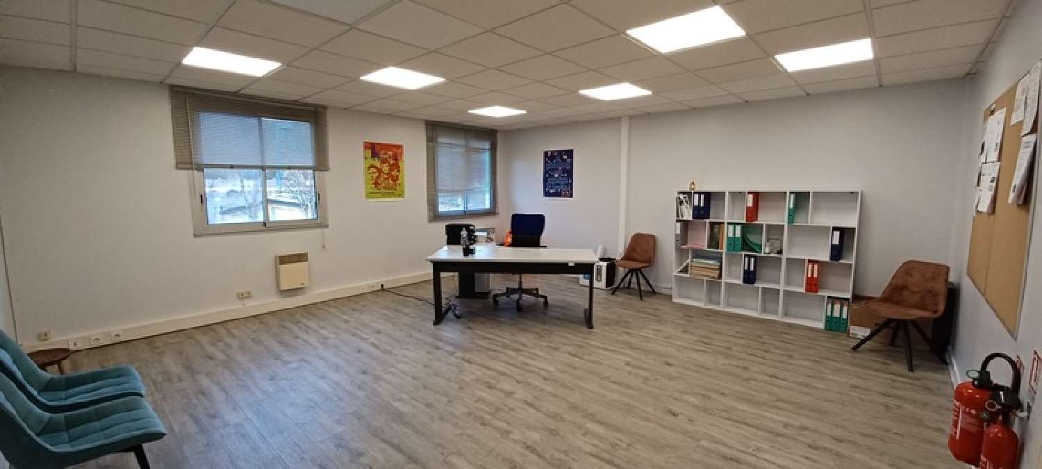 à vendre bureau Lillebonne Seine-Maritime 2